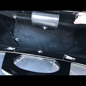 Additional photos Chanel CC Delivery Tote